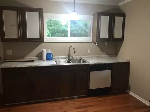 110 Maple St, Pendleton, SC 29670 photo 5