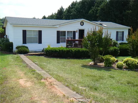 403 Mcfall Cir, Anderson, SC 29621 photo 25