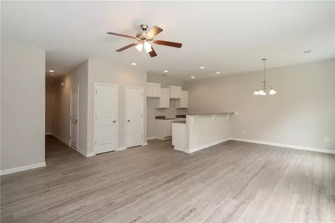 128 Heritage Place Dr, Pendleton, SC 29670 photo 5