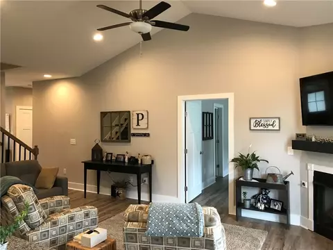 106 Regency Walk, Pickens, SC 29671 photo 6