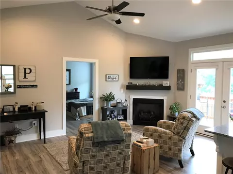 106 Regency Walk, Pickens, SC 29671 photo 5