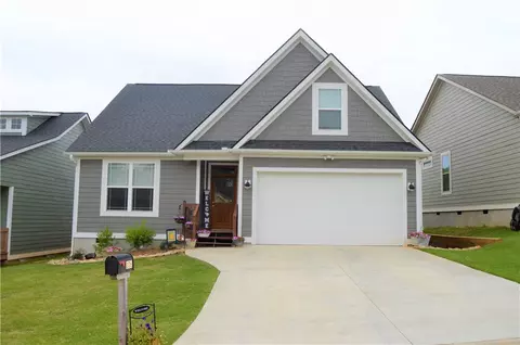 106 Regency Walk, Pickens, SC 29671 photo 1