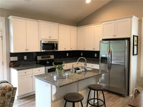 106 Regency Walk, Pickens, SC 29671 photo 13