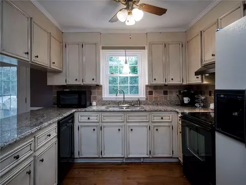 604 Hedgewood Ter, Greer, SC 29650 photo 12