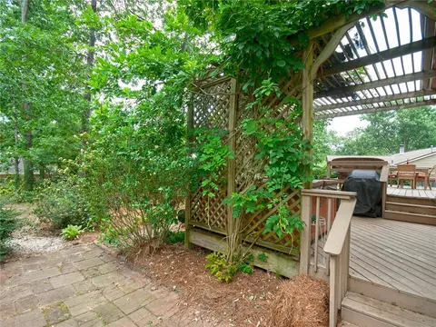 604 Hedgewood Ter, Greer, SC 29650 photo 2