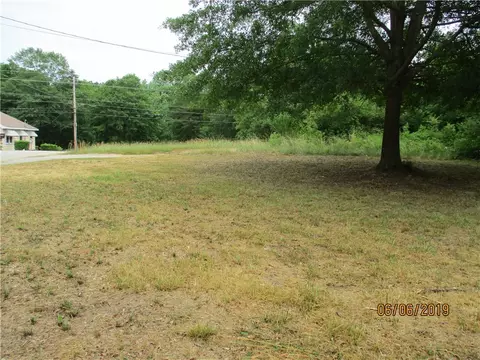 115 Cornerstone Rd, Easley, SC 29640 photo 2