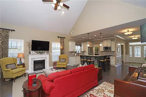 116 Prescott Dr, Anderson, SC 29621 photo 4
