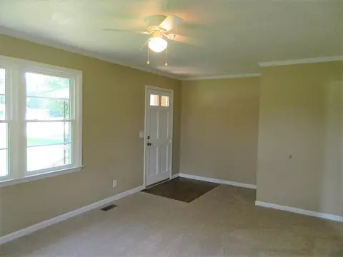 8 Randall St, Williamston, SC 29697 photo 14