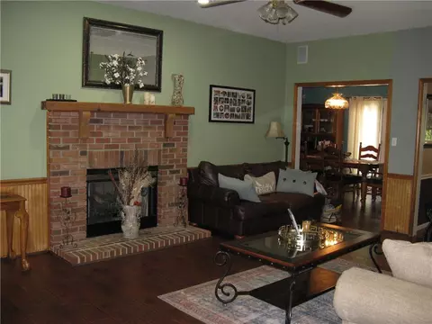 619 Park Dr, Iva, SC 29655 photo 3