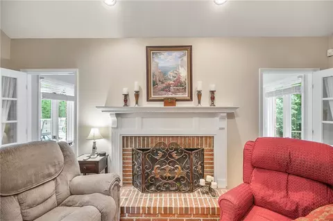 202 Oak Holw, Pendleton, SC 29670 photo 9