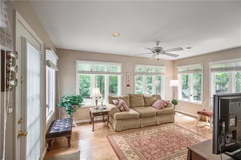 202 Oak Holw, Pendleton, SC 29670 photo 13