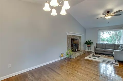 107 Quail Cir, Central, SC 29630 photo 9