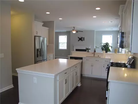 120 Coppermine Dr, Easley, SC 29642 photo 10