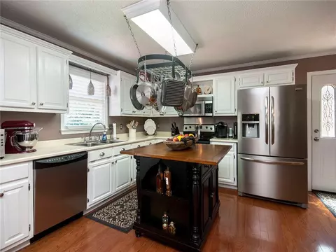 105 Briggs Dr, Easley, SC 29642 photo 12