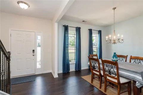 135 Caledonia Dr, Easley, SC 29642 photo 2