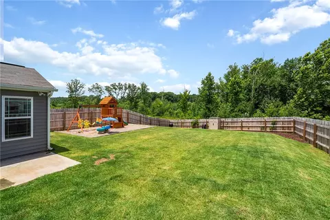 135 Caledonia Dr, Easley, SC 29642 photo 21