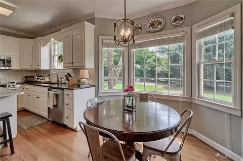 552 Brighton Cir, Easley, SC 29642 photo 10