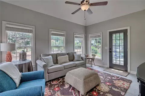 552 Brighton Cir, Easley, SC 29642 photo 14