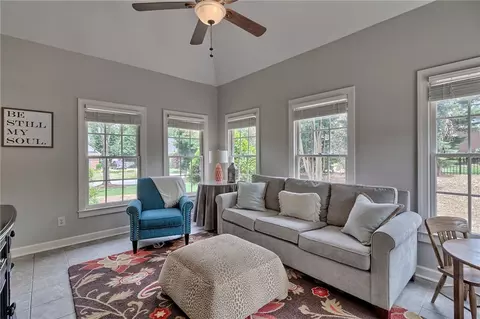 552 Brighton Cir, Easley, SC 29642 photo 15