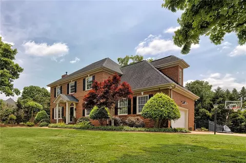 552 Brighton Cir, Easley, SC 29642 photo 1