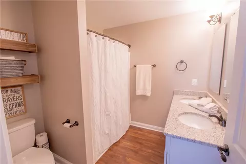 104 N Cedar St, Walhalla, SC 29691 photo 11
