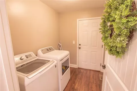 104 N Cedar St, Walhalla, SC 29691 photo 16