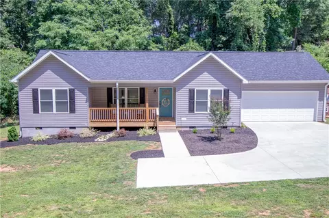 104 N Cedar St, Walhalla, SC 29691 photo 20