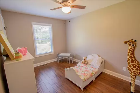 104 N Cedar St, Walhalla, SC 29691 photo 12
