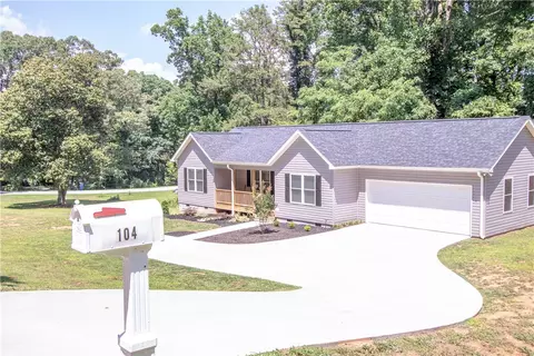 104 N Cedar St, Walhalla, SC 29691 photo 22