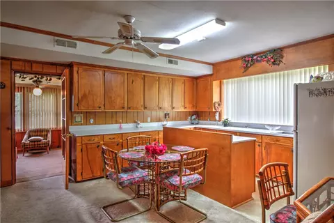 802 Lakeside Dr, Anderson, SC 29621 photo 5