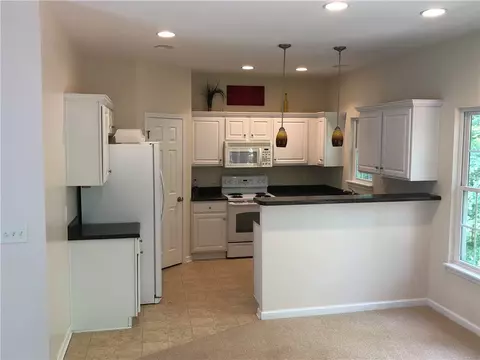 186 Grand Oak Cir, Pendleton, SC 29670 photo 2