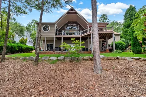 604 Longview Ct, Seneca, SC 29672 photo 2