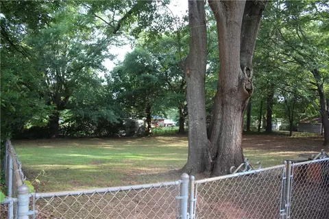 302 Fleming Dr, Anderson, SC 29621 photo 13