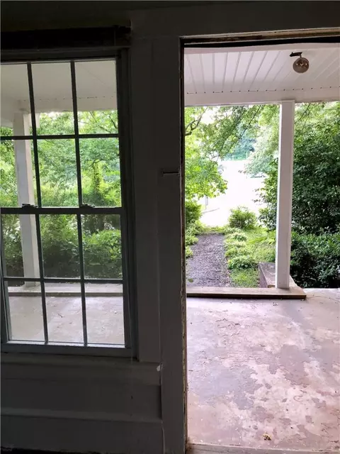 200 Moore Ave, Walhalla, SC 29691 photo 9