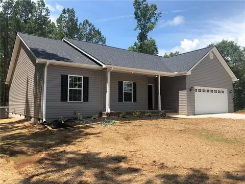 106 Tillotson Rd, Anderson, SC 29621 photo 1