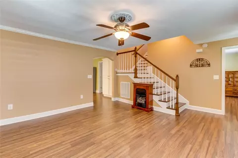 111 Garrison St, Easley, SC 29640 photo 8