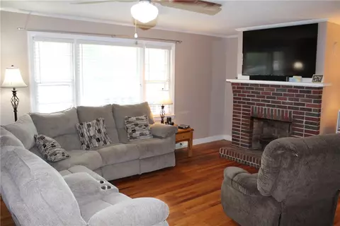 119 Williams Rd, Pelzer, SC 29669 photo 2