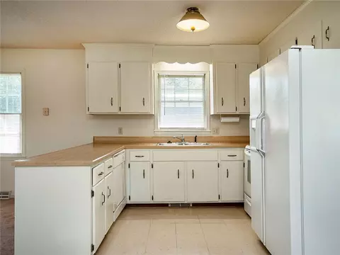 207 Evergreen St, Easley, SC 29642 photo 11
