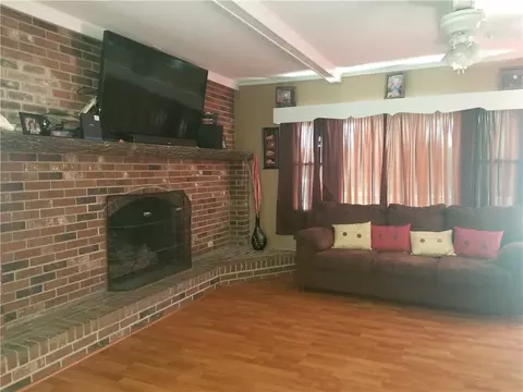 202 Elljean Rd, Easley, SC 29640 photo 11