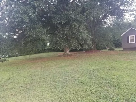202 Elljean Rd, Easley, SC 29640 photo 3