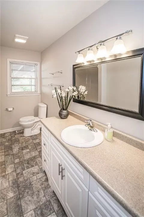 315 Sunset Dr, Easley, SC 29640 photo 17