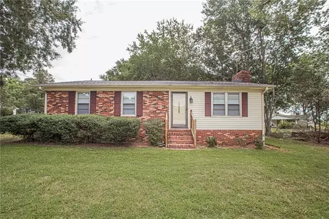 315 Sunset Dr, Easley, SC 29640 photo 1