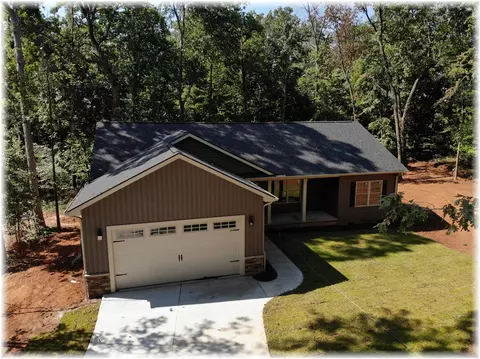 100 Thunder Valley Rd, Seneca, SC 29678 photo 2