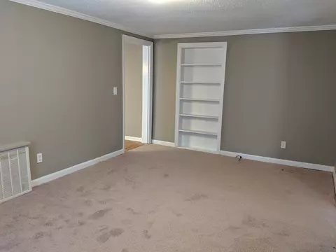 104 S 4th St, Easley, SC 29642 photo 9