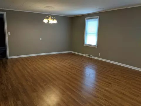 104 S 4th St, Easley, SC 29642 photo 15