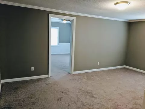 104 S 4th St, Easley, SC 29642 photo 8