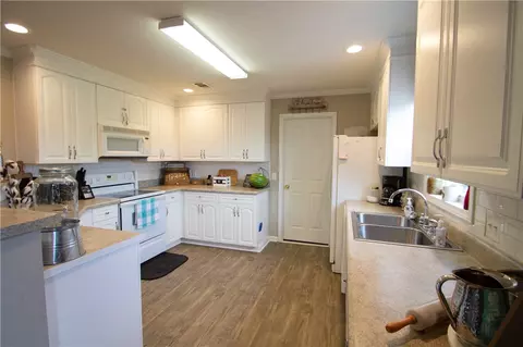 235 Bishops Branch Rd, Pendleton, SC 29670 photo 6