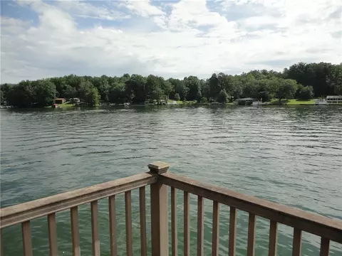 243 Jumping Branch Rd, Tamassee, SC 29686