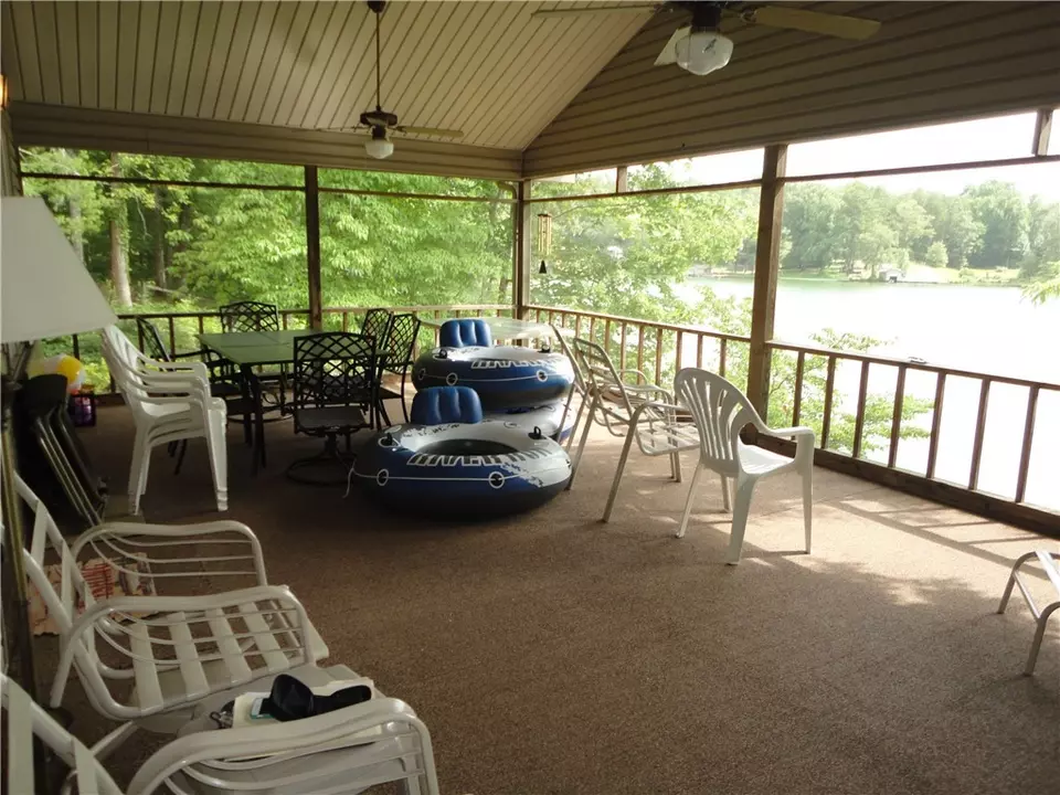  243 Jumping Branch Rd, Tamassee, SC 29686 photo 16