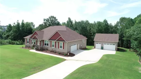 11 Olivia Ct, Pelzer, SC 29669 photo 4